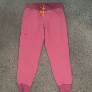 FIGS Small- Petite Zamora Jogger in Pink